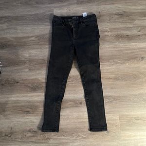 Abercrombie Black High Rise Skinny Jeans